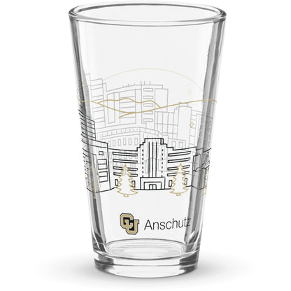 Shaker pint glass